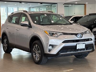 2016 Toyota RAV4 Hybrid XLE   - Photo 3 - Gladstone, OR 97027