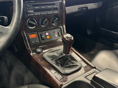 1999 BMW Z3 Coupe 2.8   - Photo 22 - Gladstone, OR 97027