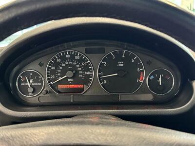 1999 BMW Z3 Coupe 2.8   - Photo 18 - Gladstone, OR 97027
