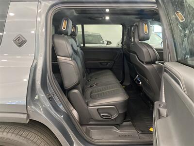 2025 Rivian R1S Adventure   - Photo 11 - Gladstone, OR 97027