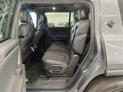 2025 Rivian R1S Adventure   - Photo 10 - Gladstone, OR 97027