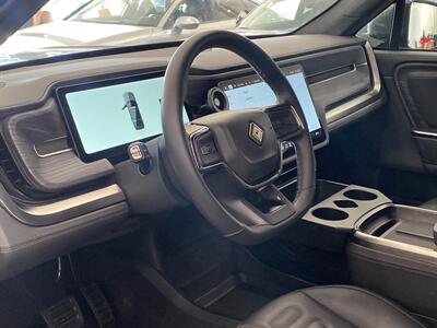 2025 Rivian R1S Adventure   - Photo 12 - Gladstone, OR 97027