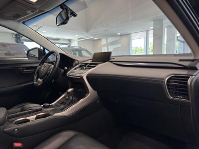 2016 Lexus NX 200t   - Photo 16 - Gladstone, OR 97027