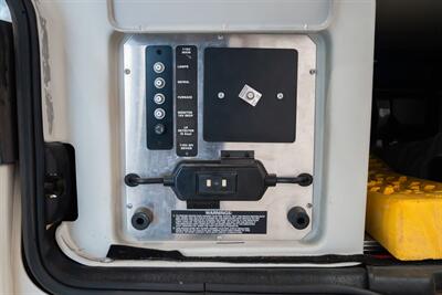 2002 Volkswagen EuroVan GLS   - Photo 11 - Gladstone, OR 97027