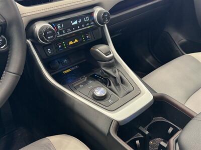 2023 Toyota RAV4 Hybrid Limited   - Photo 29 - Gladstone, OR 97027