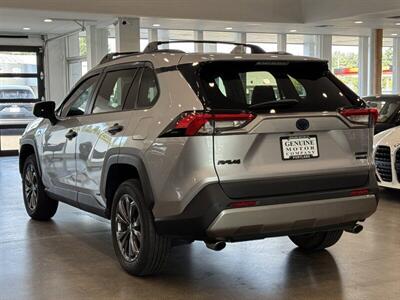 2023 Toyota RAV4 Hybrid Limited   - Photo 4 - Gladstone, OR 97027