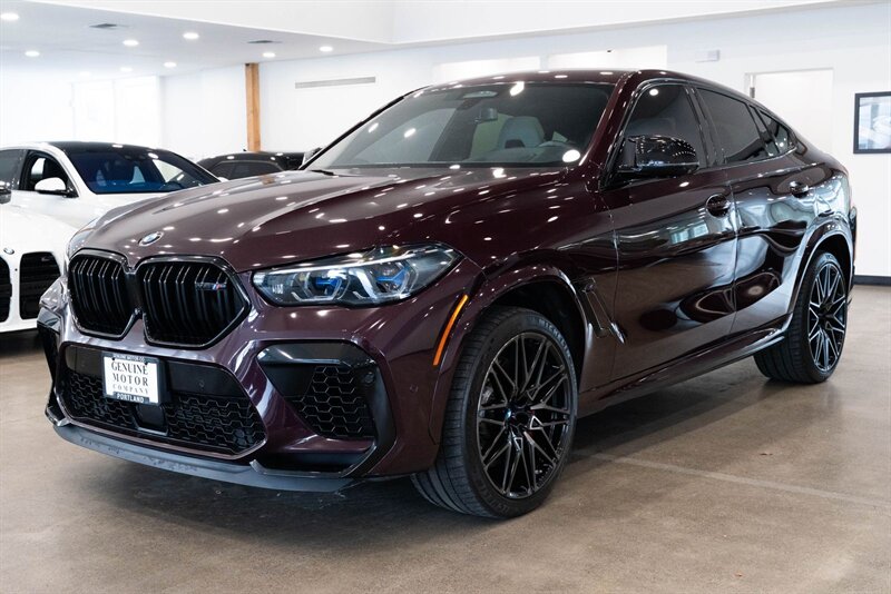 2022 BMW X6 M  