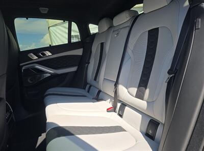 2022 BMW X6 M   - Photo 9 - Gladstone, OR 97027