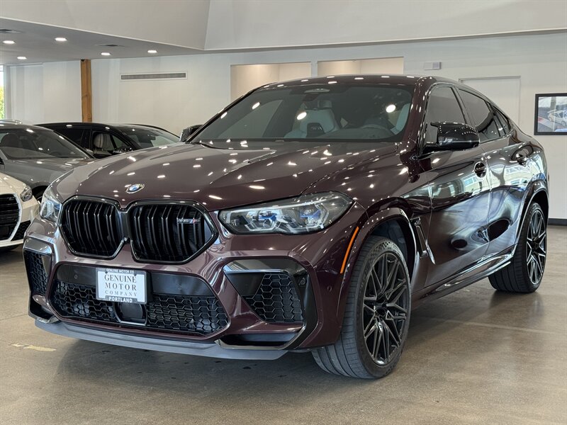 2022 BMW X6 M  