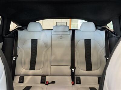 2022 BMW X6 M   - Photo 11 - Gladstone, OR 97027