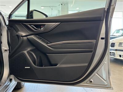 2018 Subaru Impreza Sport   - Photo 14 - Gladstone, OR 97027
