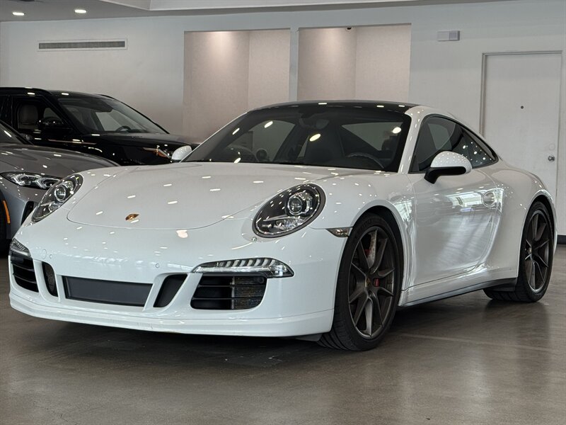 2015 Porsche 911 Carrera 4S  