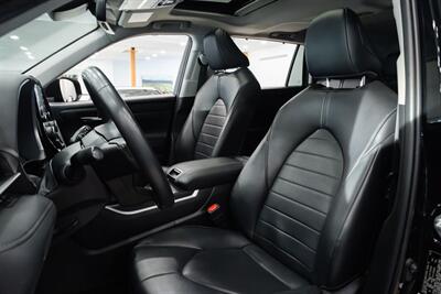 2022 Toyota Highlander XLE - Photo 17 - Gladstone, OR 97027