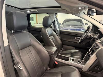 2017 Land Rover Discovery Sport HSE   - Photo 8 - Gladstone, OR 97027