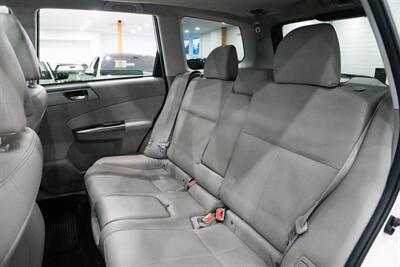 2012 Subaru Forester 2.5X Limited   - Photo 21 - Gladstone, OR 97027