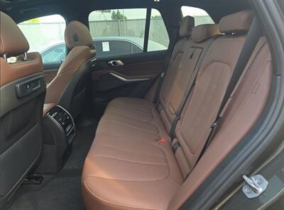 2022 BMW X5 xDrive45e   - Photo 5 - Gladstone, OR 97027