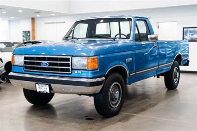 1989 Ford F-250 XLT Lariat Truck