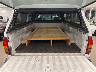 1999 Chevrolet Silverado 1500 2dr - Photo 5 - Gladstone, OR 97027