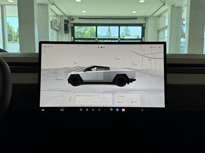 2024 Tesla Cybertruck   - Photo 30 - Gladstone, OR 97027