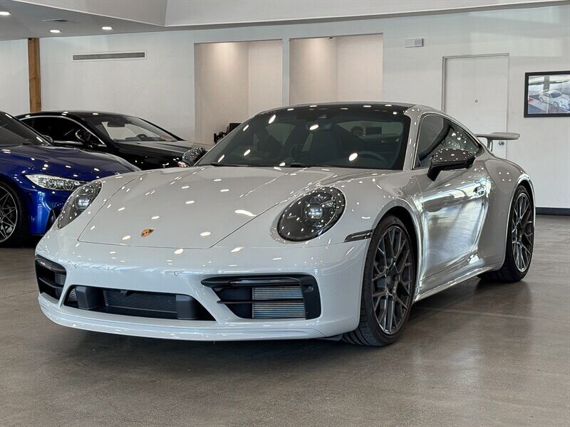 2024 Porsche 911 Carrera T - Photo 1 - Gladstone, OR 97027