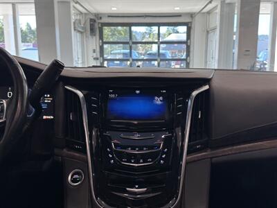 2015 Cadillac Escalade Premium   - Photo 23 - Gladstone, OR 97027