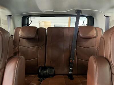 2015 Cadillac Escalade Premium   - Photo 16 - Gladstone, OR 97027