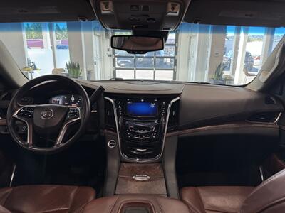 2015 Cadillac Escalade Premium   - Photo 17 - Gladstone, OR 97027