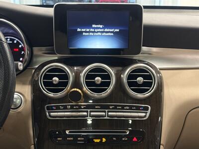 2017 Mercedes-Benz GLC GLC 300 4MATIC   - Photo 15 - Gladstone, OR 97027