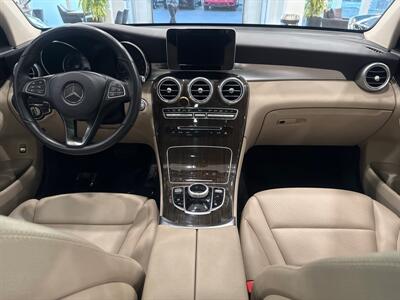 2017 Mercedes-Benz GLC GLC 300 4MATIC   - Photo 8 - Gladstone, OR 97027