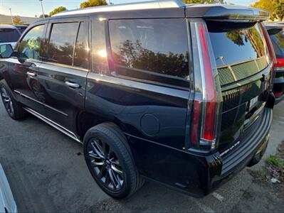 2020 Cadillac Escalade Premium Luxury - Photo 3 - Gladstone, OR 97027