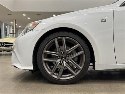 2014 Lexus IS 250   - Photo 32 - Gladstone, OR 97027