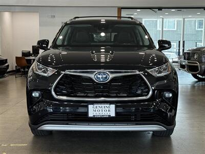 2021 Toyota Highlander Hybrid Platinum   - Photo 2 - Gladstone, OR 97027