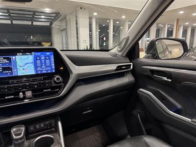 2021 Toyota Highlander Hybrid Platinum   - Photo 19 - Gladstone, OR 97027