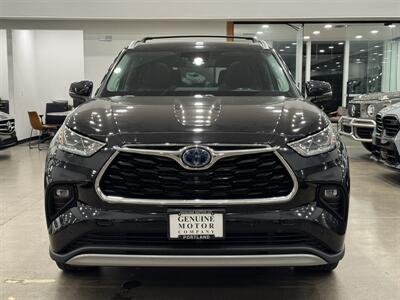 2021 Toyota Highlander Hybrid Platinum   - Photo 2 - Gladstone, OR 97027