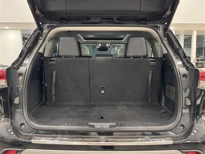 2021 Toyota Highlander Hybrid Platinum   - Photo 32 - Gladstone, OR 97027