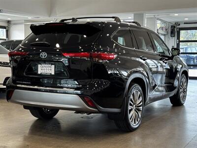 2021 Toyota Highlander Hybrid Platinum   - Photo 6 - Gladstone, OR 97027