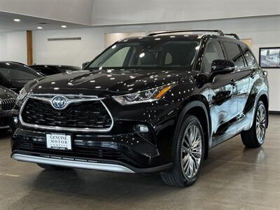 2021 Toyota Highlander Hybrid Platinum SUV