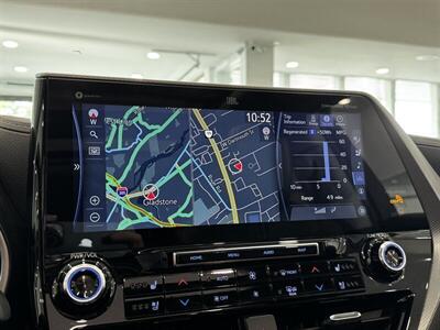 2021 Toyota Highlander Hybrid Platinum   - Photo 39 - Gladstone, OR 97027