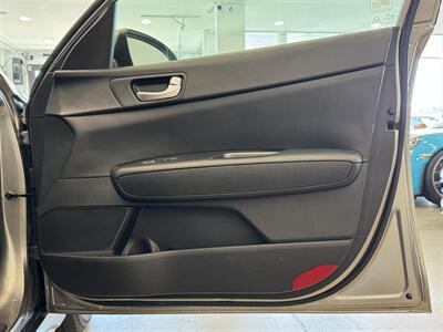 2018 Kia Optima LX   - Photo 14 - Gladstone, OR 97027