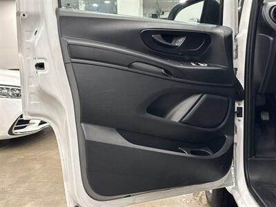 2016 Mercedes-Benz Metris Cargo - Photo 9 - Gladstone, OR 97027