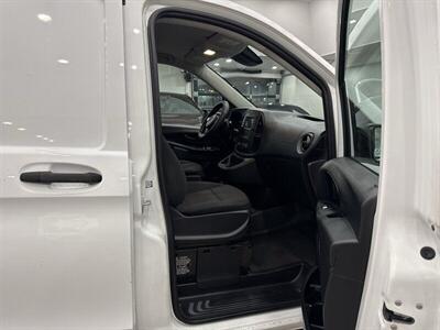 2016 Mercedes-Benz Metris Cargo - Photo 8 - Gladstone, OR 97027