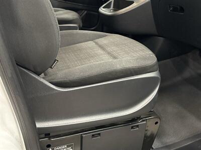 2016 Mercedes-Benz Metris Cargo - Photo 12 - Gladstone, OR 97027