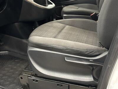 2016 Mercedes-Benz Metris Cargo - Photo 11 - Gladstone, OR 97027