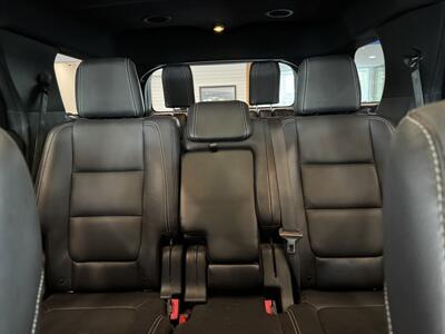 2015 Ford Explorer Sport   - Photo 13 - Gladstone, OR 97027