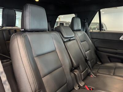 2015 Ford Explorer Sport   - Photo 12 - Gladstone, OR 97027