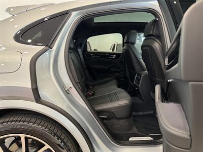 2021 Porsche Cayenne Coupe   - Photo 10 - Gladstone, OR 97027