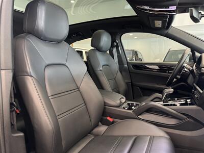 2021 Porsche Cayenne Coupe   - Photo 23 - Gladstone, OR 97027