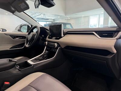 2023 Toyota RAV4 Hybrid XLE Premium   - Photo 7 - Gladstone, OR 97027