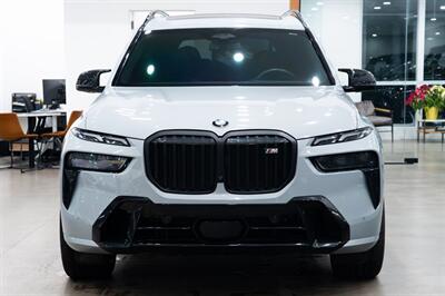2024 BMW X7 M60i   - Photo 2 - Gladstone, OR 97027