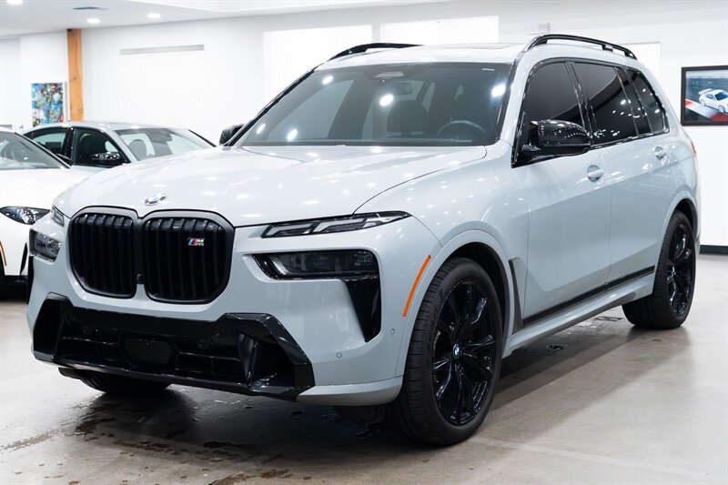 2024 BMW X7 M60i   - Photo 1 - Gladstone, OR 97027